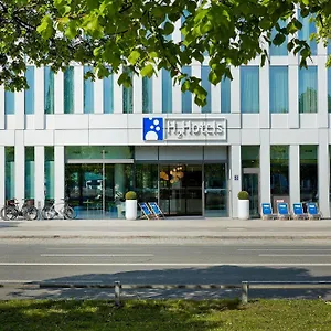 H2 Messe Szálloda