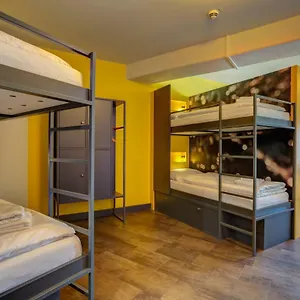 Hotel Meininger Olympiapark, München