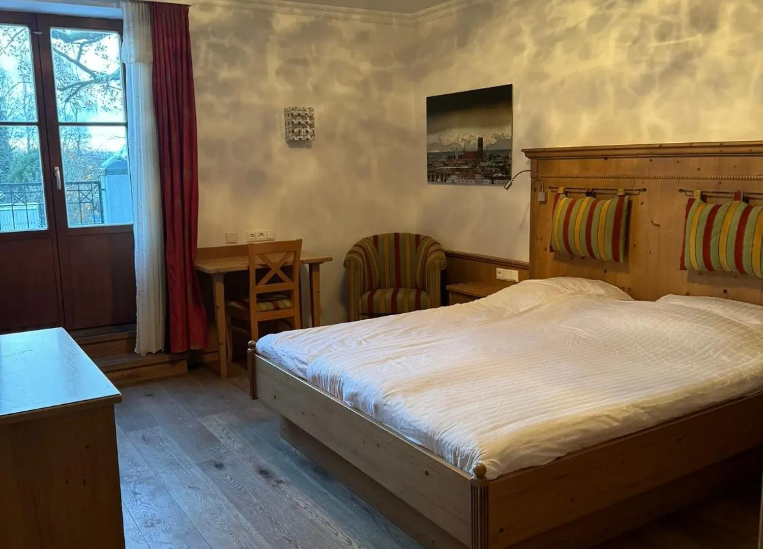 Eichen Schloessl Hotel Munich