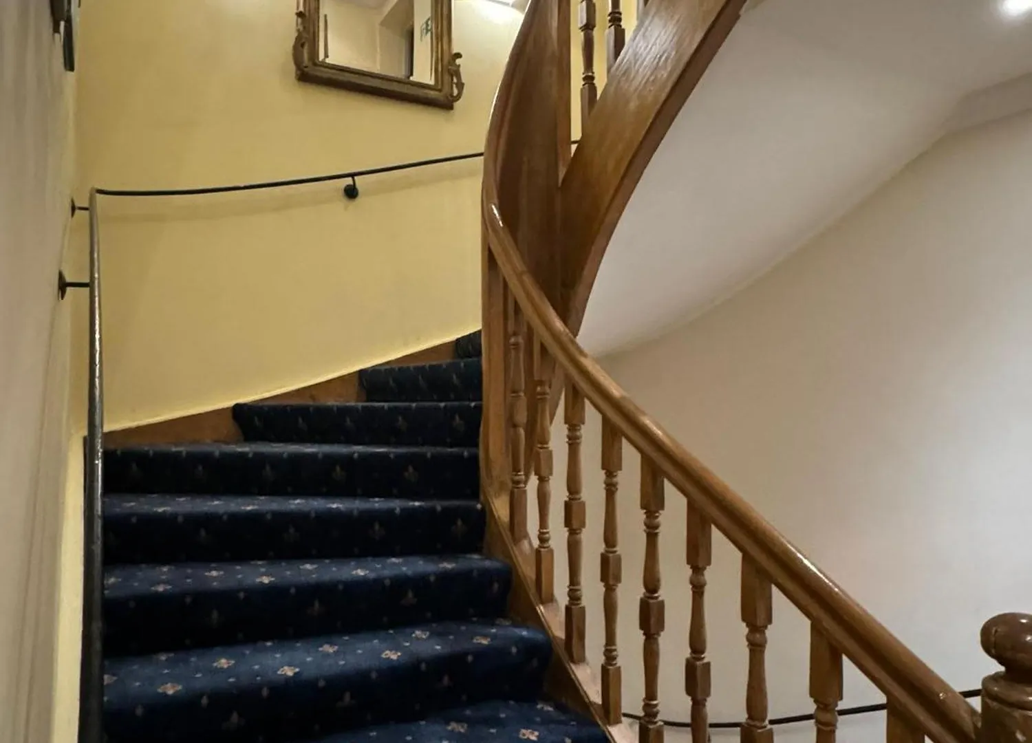 Eichen Schloessl Hotel Munich